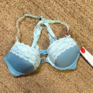 🔵 Bra-Powder blue criss cross back, Marilyn Monroe brand, intimates 34c NWT